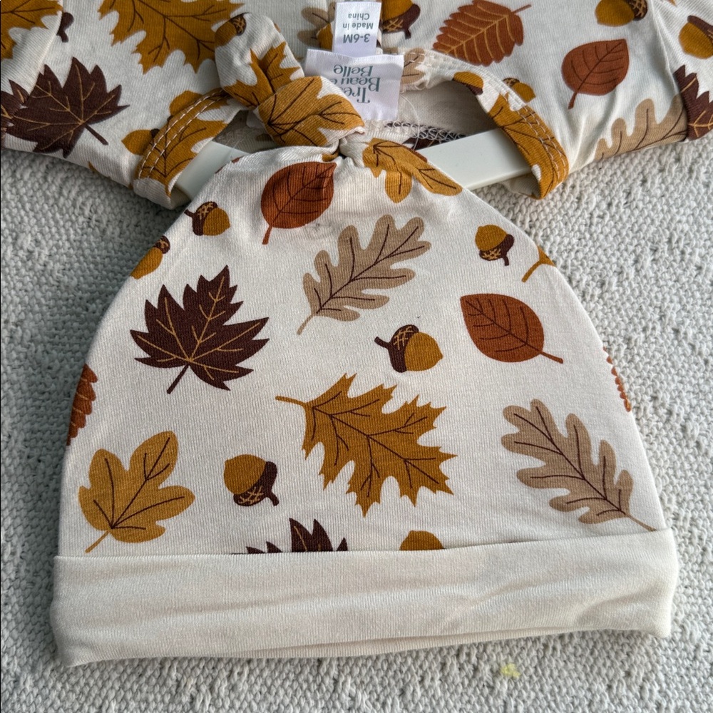 Fall Onesie - Picture 3 of 6